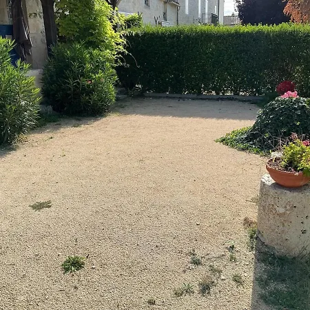 Havre De Paix Et Piscine à Boisse (Dordogne)